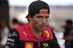 FIA Tolak Banding Ferrari Atas Penalti Carlos Sainz