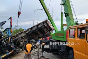 Fakta-Fakta Baru di Balik Kecelakaan Beruntun Tol Boyolali Terungkap