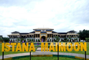 Istana Maimun Jadi Tempat Ngabuburit Favorit Warga Medan