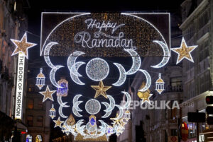 Kenaikan Biaya Hidup Bayangi Perayaan Ramadhan di Inggris