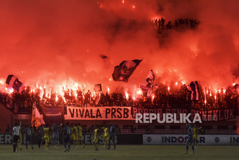 Luapan Kekecewaan Bobotoh Usai Persib Bandung Kalah dari Persikabo 1973