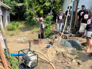 Pasang Sumur Bor untuk Ponpes di Banten, GMC Harap Santri Makin Fokus Belajar Agama