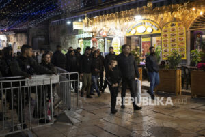 Pasukan Israel Tembak Mati Warga Palestina di Pintu Masuk Masjid Al-Aqsa