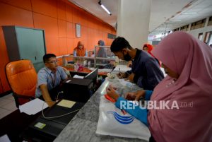 Pelayanan Kantor Pos Medan Tetap Operasi Saat Lebaran