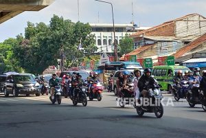 Pemudik Lokal Padati Sejumlah Ruas Jalan di Bandung