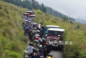 Penampakan Kemacetan di Kawasan Wisata Bromo