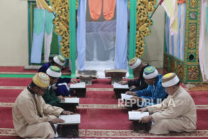 Pesan Rasulullah: Puasa dan Alquran akan Memberi Syafaat di Hari Kiamat