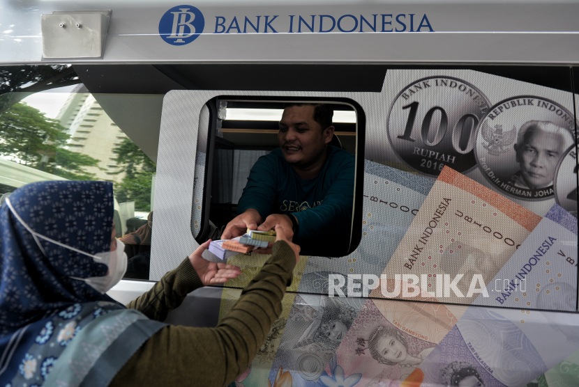 Realisasi Tukar Uang Bank Indonesia Capai 44 Persen dari Target