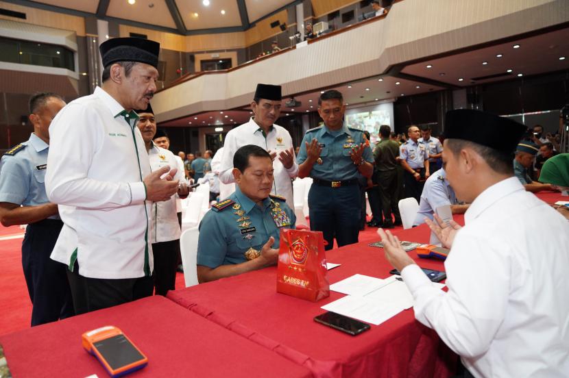 ‘TNI Berzakat’ Digelar di UPZ Mabes TNI Bersama Baznas