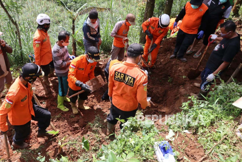 Lima Fakta Pembunuhan Berantai Dukun Mbah Slamet di Banjarnegara