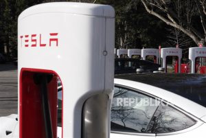 Tesla Bangun Unit Energi Baru di China