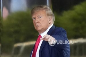 Trump akan Kembali Larang Muslim Masuk AS Jika Terpilih Lagi