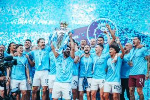 Manchester City Angkat Trofi Juara Liga Inggris 2022/2023 di Etihad Stadium!