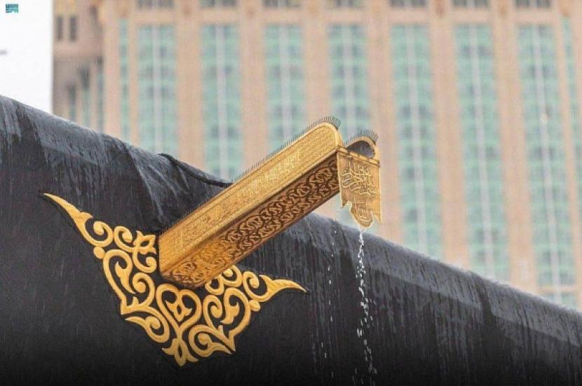 18 Tempat Paling Mustajab di Makkah dan Sekitarnya untuk Berdoa