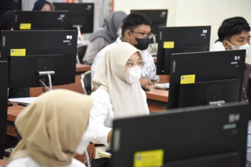 Pelaksanaan UTBK di IPB University tahun 2023 berlangsung selama 12 hari. Foto : ipb