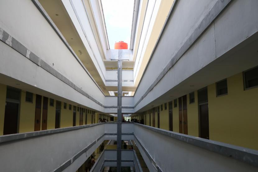 Akan Masuk Asrama atau Indekos, Pastikan Anak Siap Secara Fisik dan Mental