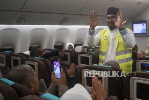 Doa Saat Turun dari Pesawat dan Kaki Menginjak Tanah Suci