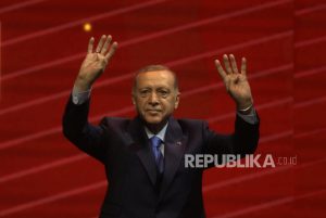 Erdogan Menang Tipis | Republika Online