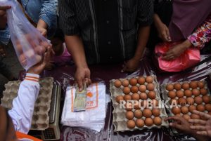 Gelar Operasi Pasar, Disperindag DIY Gelontorkan 15 Ton Telur Ayam