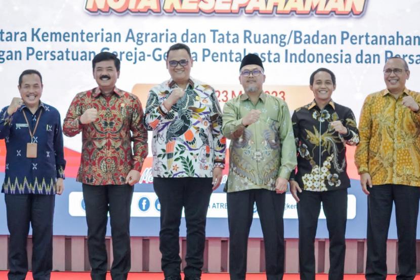 Kebut Sertifikasi Rumah Ibadah dan Wakaf, Menteri ATR/BPN Jalin Kerja Sama dengan Persis