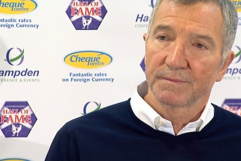 Kisah Permusuhan Paul Pogba dan Pandit yang Sering Menyakitinya