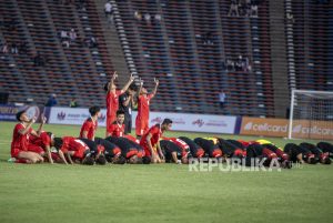 Pemain Timnas Shalat Berjamaah, Saran Netizen, Baca Surat Al Fil untuk Bekuk Pasukan Gajah