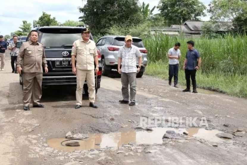 Pemprov Lampung Ajak Warga Bayar Pajak, Ternyata Mobil Gubernur dan Wagub Justru Nunggak