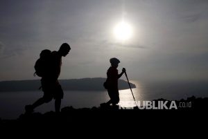 Pendaki Gunung Seminung Tewas Tersambar Petir