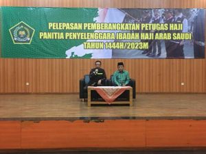 Petugas Haji Diminta Perlakukan Jamaah Layaknya Orang Tua Sendiri