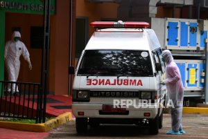 Viral Emak Berdaster Buka Jalan untuk Ambulans yang Bawa Pasien Bayi Kejang