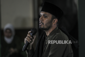 Usai Dibaiat Masuk NU, Ustadz Hanan Attaki Ceramah di Surabaya Bahas Baca Quran Agar Viral di Langit