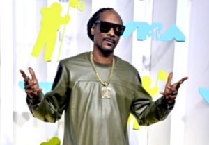 Dukung Pemogokan Penulis, Snoop Dogg Tunda Konser Hollywood Bowl