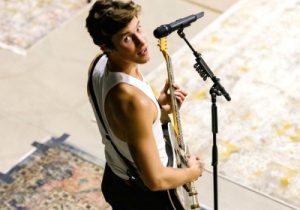 Shawn Mendes Rilis Single Baru What the Hell Are We Dying For?