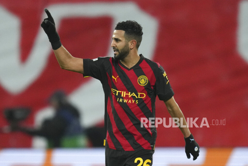 Al Ahli Incar Riyad Mahrez Musim Panas Ini