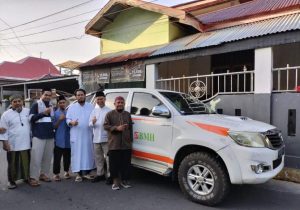 BMH Salurkan Bantuan Tiga Unit Sepeda Motor dan Mobil Dakwah untuk Dai Pedalaman Halmahera