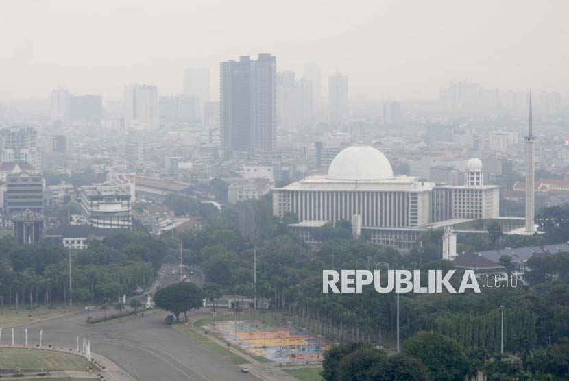 Bukan Cuma Bikin Batuk dan Mata Gatal, Polusi Udara Bisa Munculkan Sederet Gangguan Ini