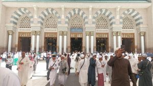 Jangan Dilewatkan, Ini Amalan yang Dianjurkan di Hari Jumat