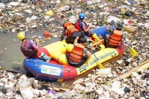 Jurus Pandawara Group Ajak Anak Muda Peduli Lingkungan