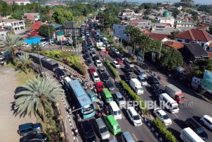 Libur Panjang, Kemacetan Mengulra di Kawasan Wisata Puncak Bogor