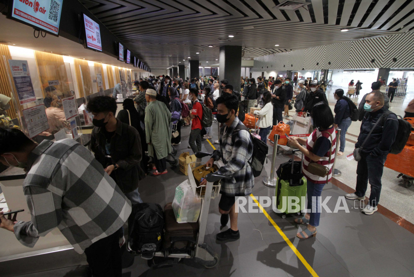 Libur Panjang, Penumpang Bandara Juanda Surabaya Meningkat