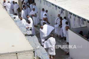 Menko PMK akan Bahas Kesiapan Toilet Jamaah Haji di Mina