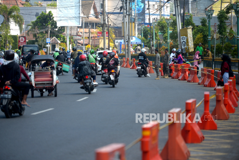 Benahi Sarpras Jalan Pasar Kembang, Dishub Yogyakarta Tegaskan Larangan Parkir