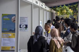 Pencari Kerja Merapat, Jutaan Lapangan Kerja Baru Segera Tersedia