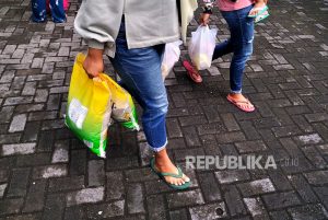 Perumda Dharma Jaya Gelar Operasi Pasar Daging Ayam Selama Lima Hari