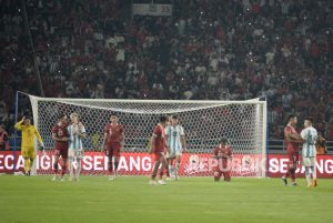 Ribuan Es Krim Ikut Semarakkan Pertandingan Indonesia Vs Argentina