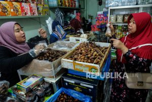 Permintaan Oleh-oleh Haji Masih Tinggi