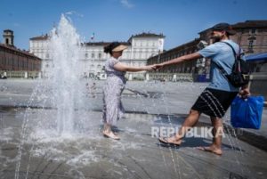 Eropa Selatan Membara, Suhu Panas Tembus 44 Derajat Celsius