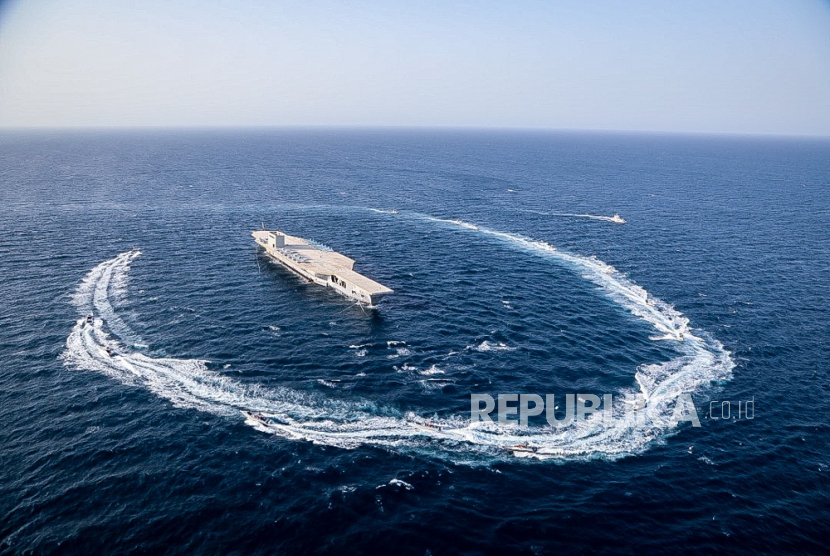 AS Kirim Pesawat Tempur dan Kapal Perang ke Selat Hormuz