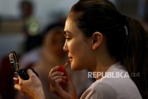 Antara Luna Maya, Suzzanna, dan Lengkingan Tawa
