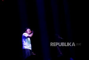 Cakra Khan Pikat Juri America’s Got Talent dengan ‘No Woman No Cry’ Bob Marley